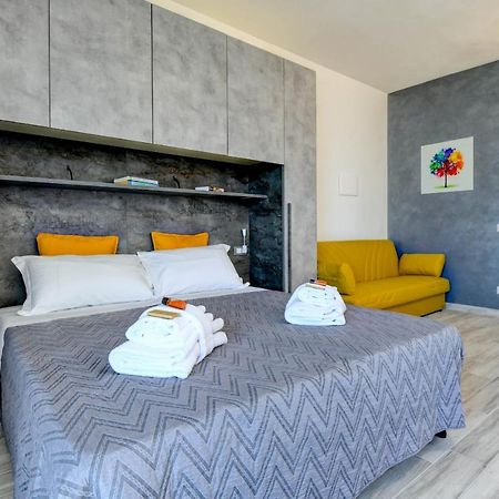 Studio Baldo - Brenzone Holiday Apartments Extérieur photo