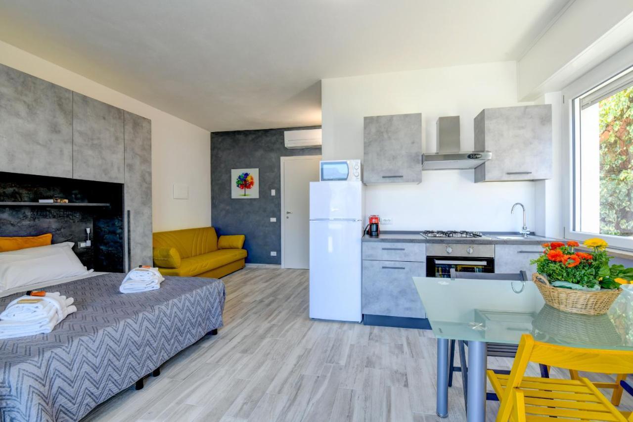 Studio Baldo - Brenzone Holiday Apartments Extérieur photo